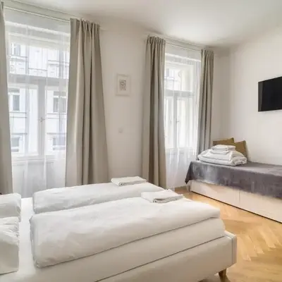 Grébovka Parkside Apartment by Rentez