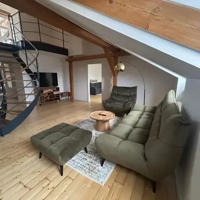 Náměstí Míru 13