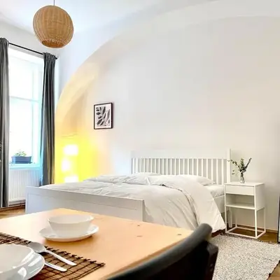 Prague apartment 3 minutes from historical town