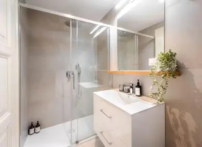 Gallery image of read host profile # 5BR SOHO Suites Old Town PS5 Billiards B205 in Prague