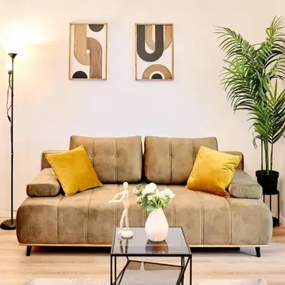 Casa Center Apartments