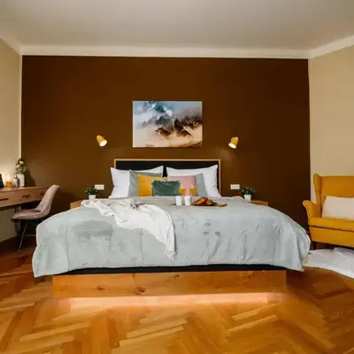 Spacious 2BR Vršovice | AC • Netflix • Cozy Stay