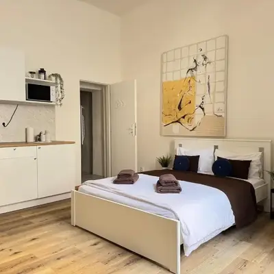 Alabaster - Prague Apartment