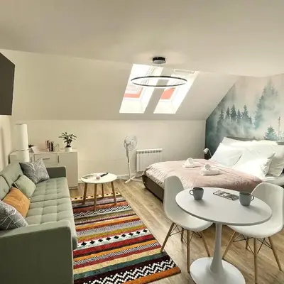 Cozy Forest Studio - Calm - Central - Stylish