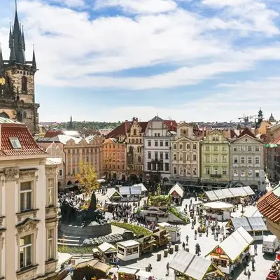 The Old Town Square & Parizska Apartments