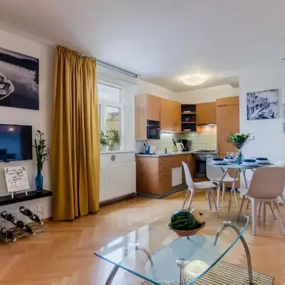 Prague 1 SUNNY APT with terrace by Michal&Friends