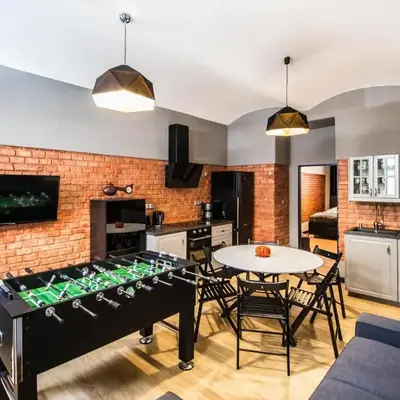 3BDR RUTERRA Apt with Table Football