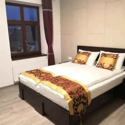 Sun-House Pension - ParkingFree Limited spaces-