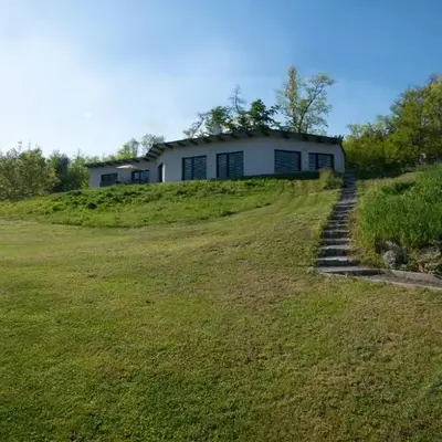 Wellness bungalov - vodní nádrž Slapy - 40km od Prahy