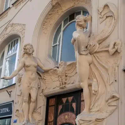 Super Old Town