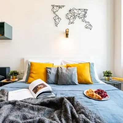 Prague Days - Stylish Condo with Netflix in Hip Karlín