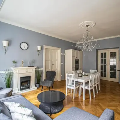 Luxury Central 150m2 Apartment on Wencelas Square with Private Garage