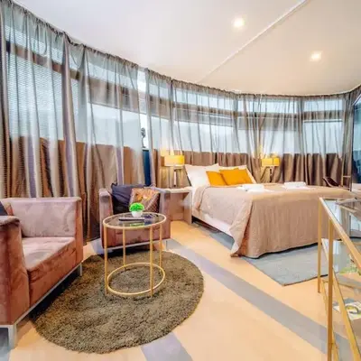 Miami Lovely romantic Garden apartment with whirlpool