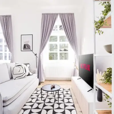 Prague Days - Two-bedroom Apartment with Workspace right next to Old Town Square
