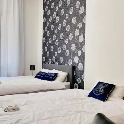 Hotel Apartment in square praha 2