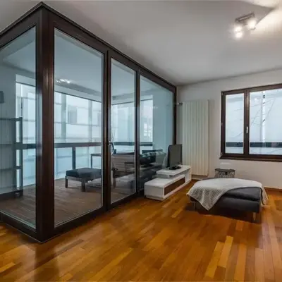 Modern spacious flat with a terrace and a parking