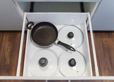 a pot sitting on top of a stove at Dlouha Apartment 2BD in Prague